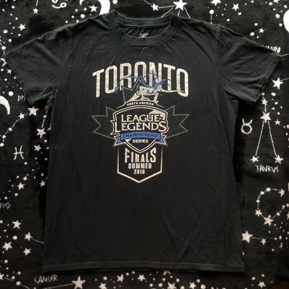 League of Legends Finals T-Shirt - Picture 1 of 4